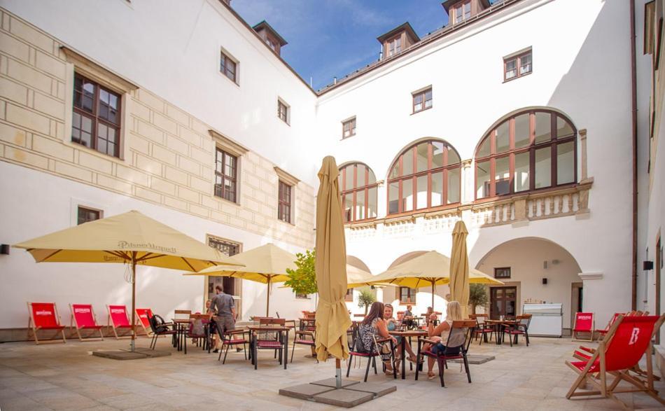Zamek Trest Hotel Exterior foto